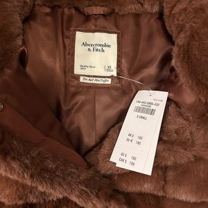 faux fur puffer jacket (runs big)